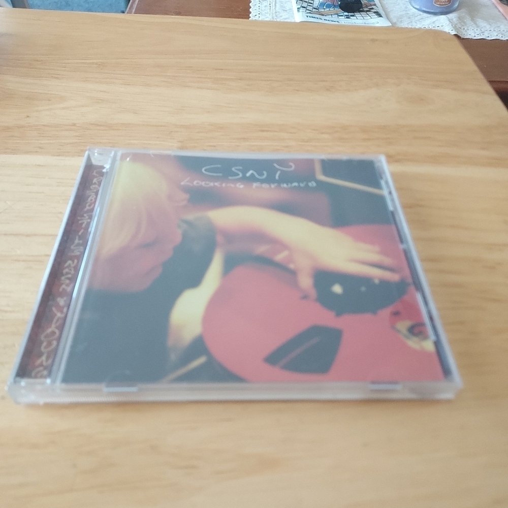 CD CSNY Looking Forward
